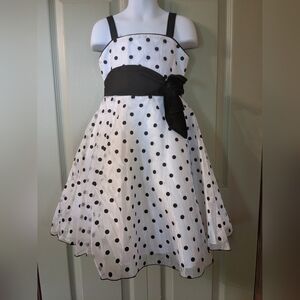 New with Tags Classic Fashion Easter Party Dress, Size 5, B11